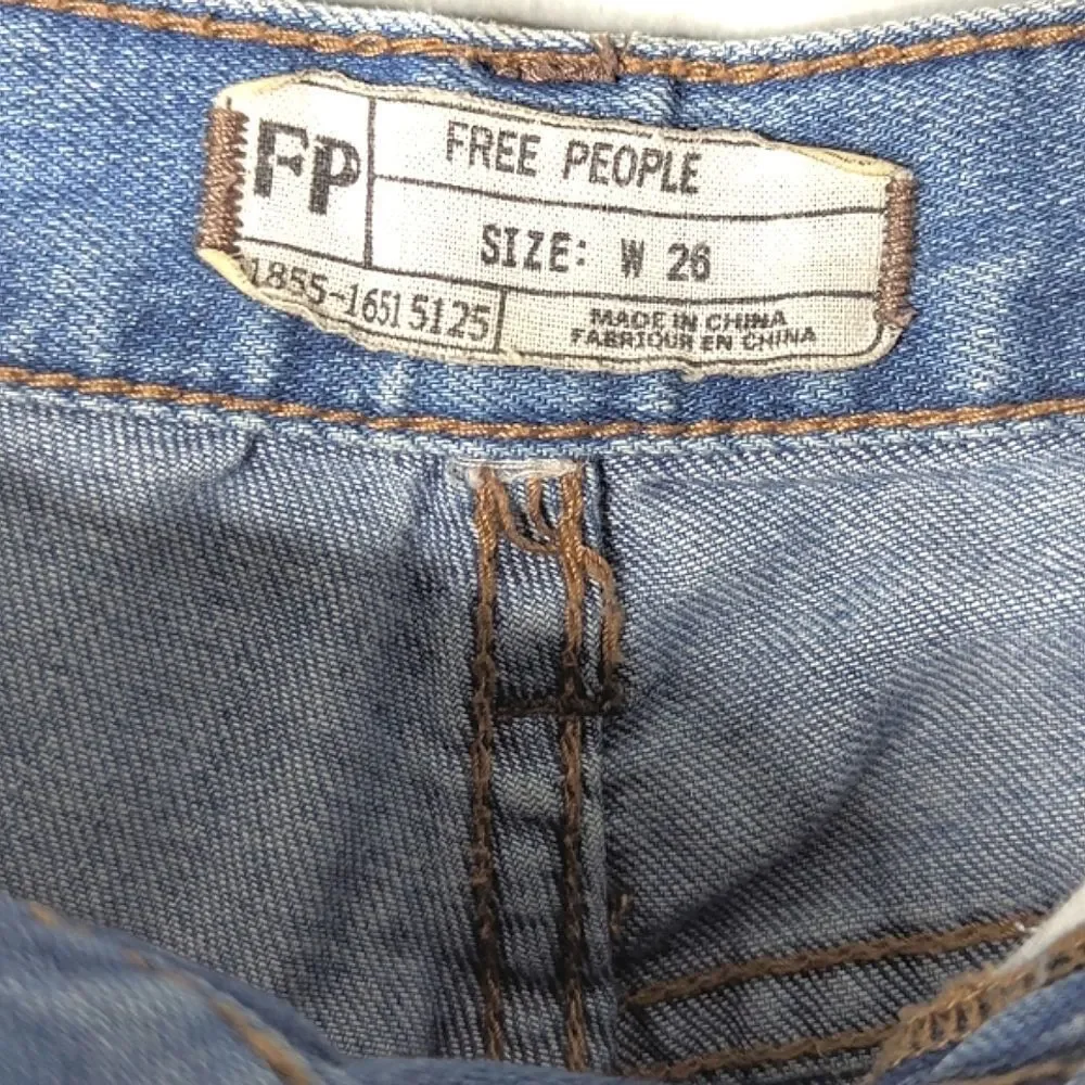 Free People Low Rise Stretch Denim Cuffed Bermuda Shorts size 26